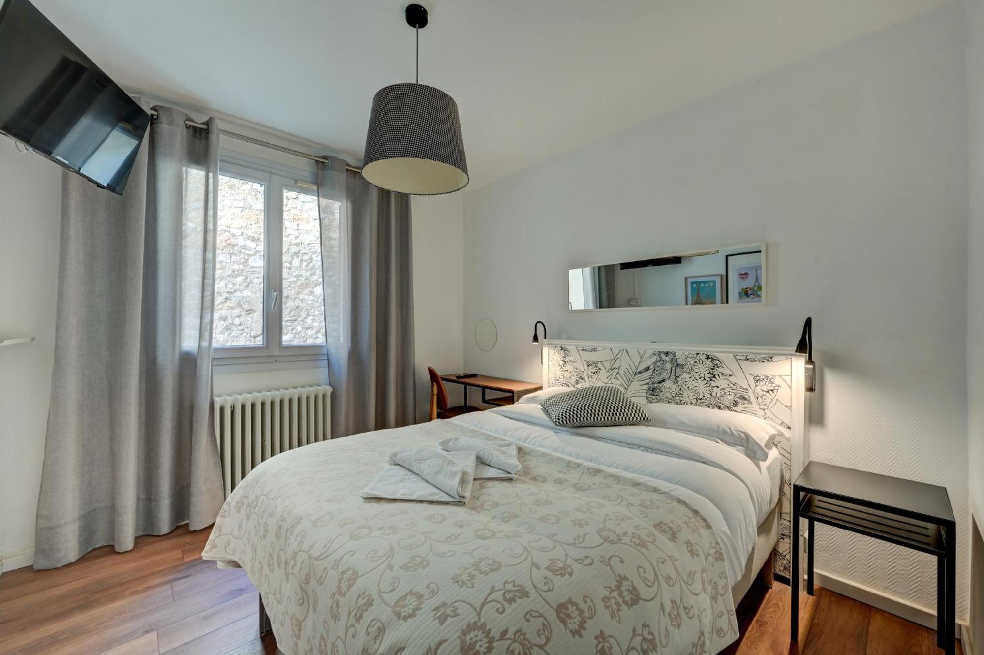 Paul Hotel 2*